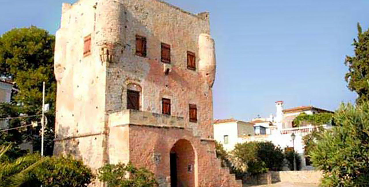 Sightseeings in Aegina town